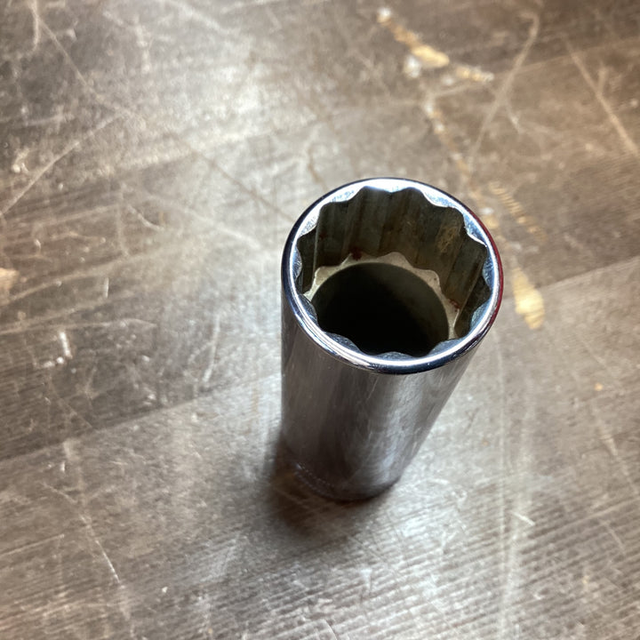 スナップオン ディープソケット 3/8 19mm SFM19 【東大和店】