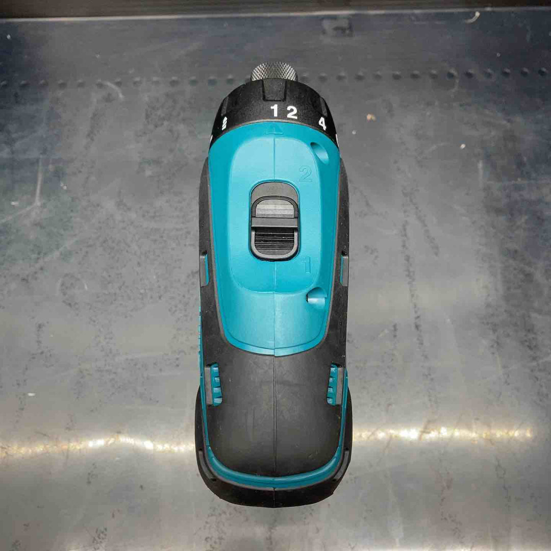 ☆マキタ(makita) コードレスドリルドライバー DF030DWX【川越店】