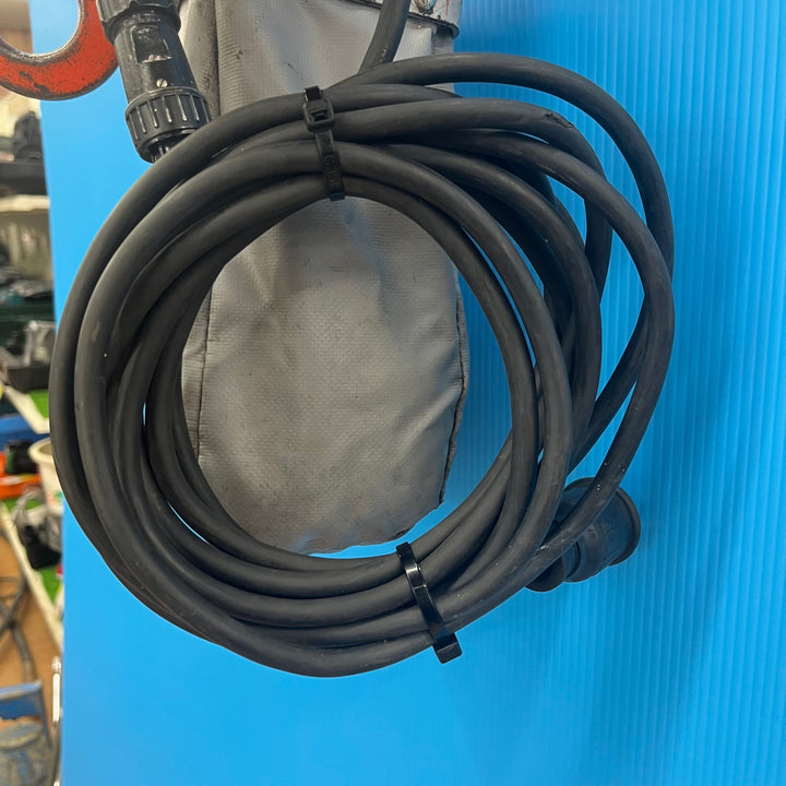 ◇キトー(KITO) 電気チェーンブロック ED2B 240㎏ 揚程15m【岩槻店】