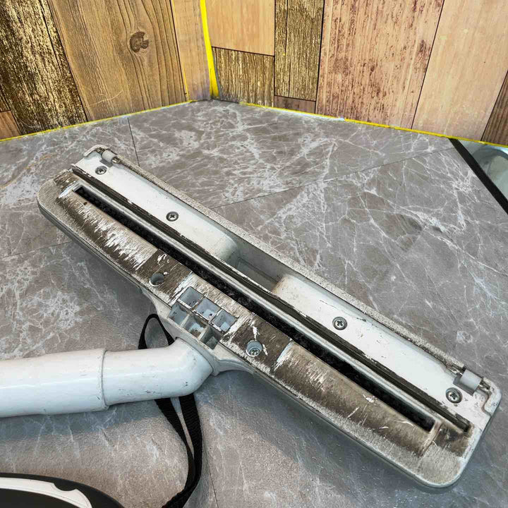 ◇マキタ(makita) コードレスクリーナー CL180FDZW【八潮店】