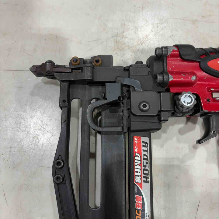 ◇マキタ(makita) 高圧フロアタッカ AT450H (4MA) 動作確認済み【川口店】