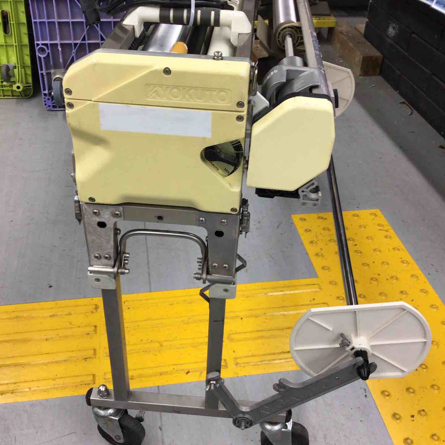 極東 Hi β MASTER 糊付け機【野田愛宕店】【店頭取引限定】【中古】管理番号：IT398CP963TK 店頭受取り限定】◇極東 糊付け機 Hiβ-MASTER・J (HiB マスター)【戸田