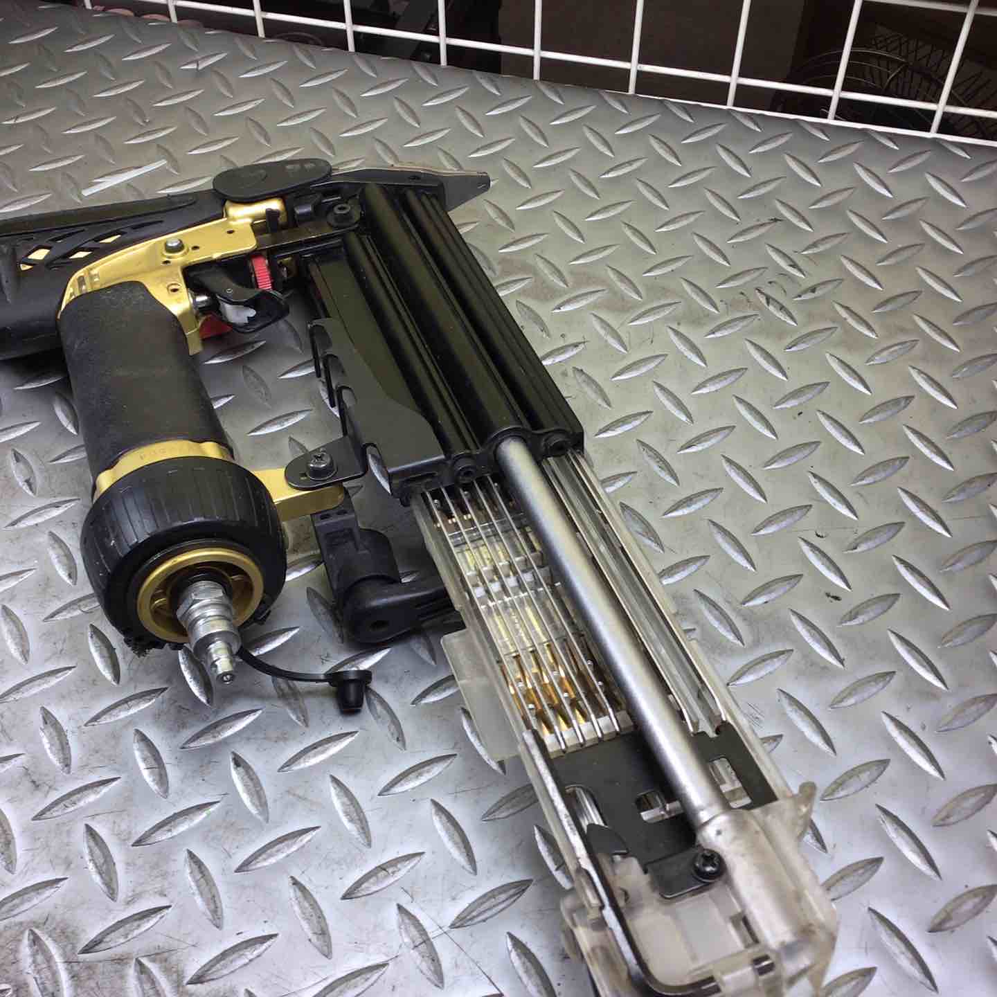 日立工機 HiKOKI ハイコーキ NT55HM2 高圧フィニッシュネイラ【船橋