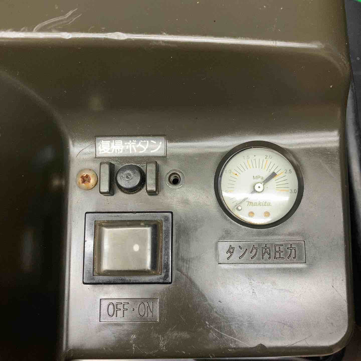 マキタ(makita) 常圧専用エアコンプレッサー AC2201 60Hz【川越店】