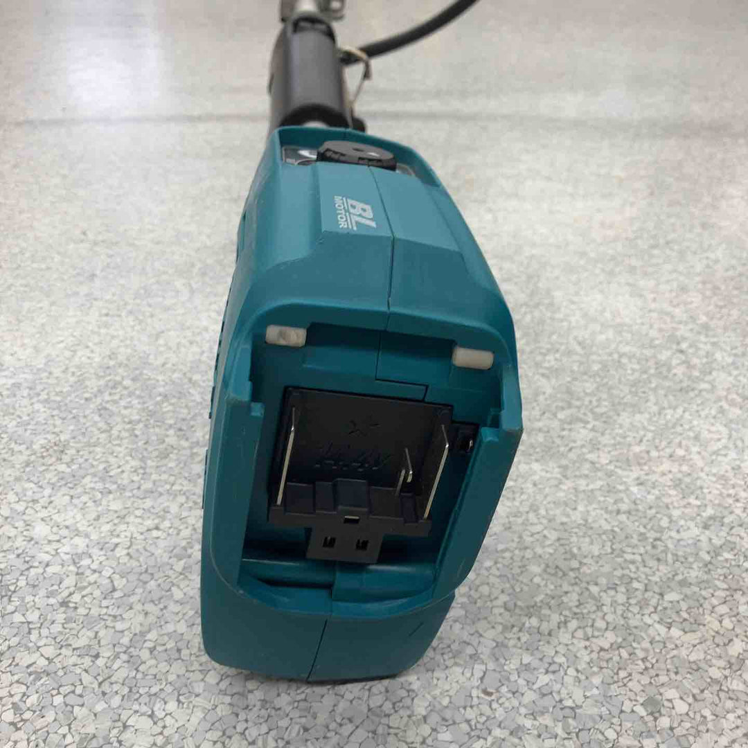 【店頭受取り限定】◇マキタ(makita) コードレス刈払機 MUR142UDZ【八潮店】
