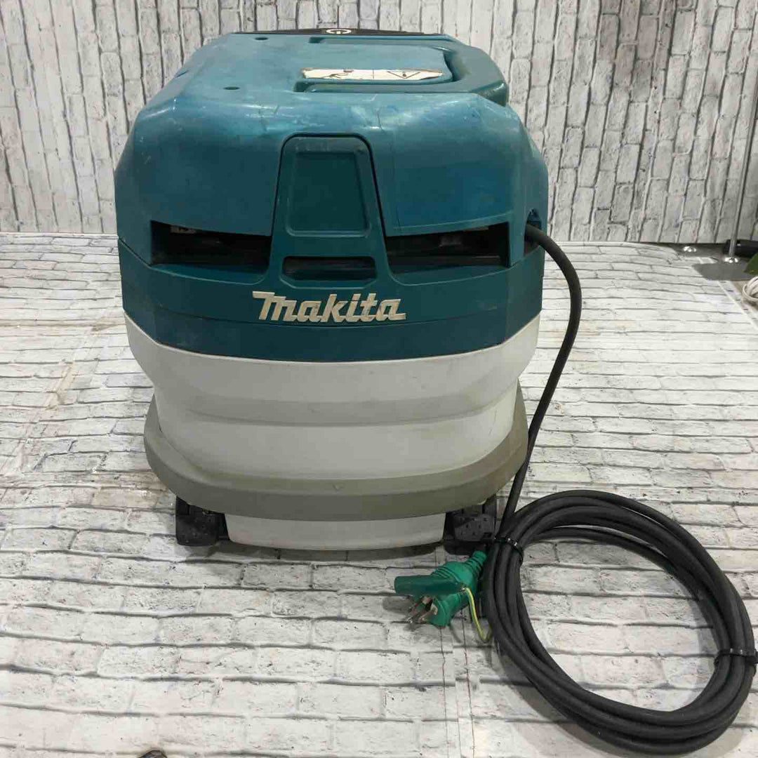 ★マキタ(makita) 集じん機 乾式 VC0830 連動機能【川口店】