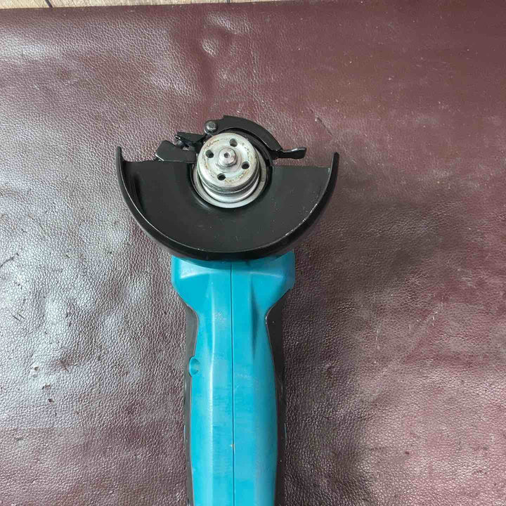 【中古品】マキタ(makita) コードレスディスクグラインダ GA402DZ バッテリー1個付属【東大和店】