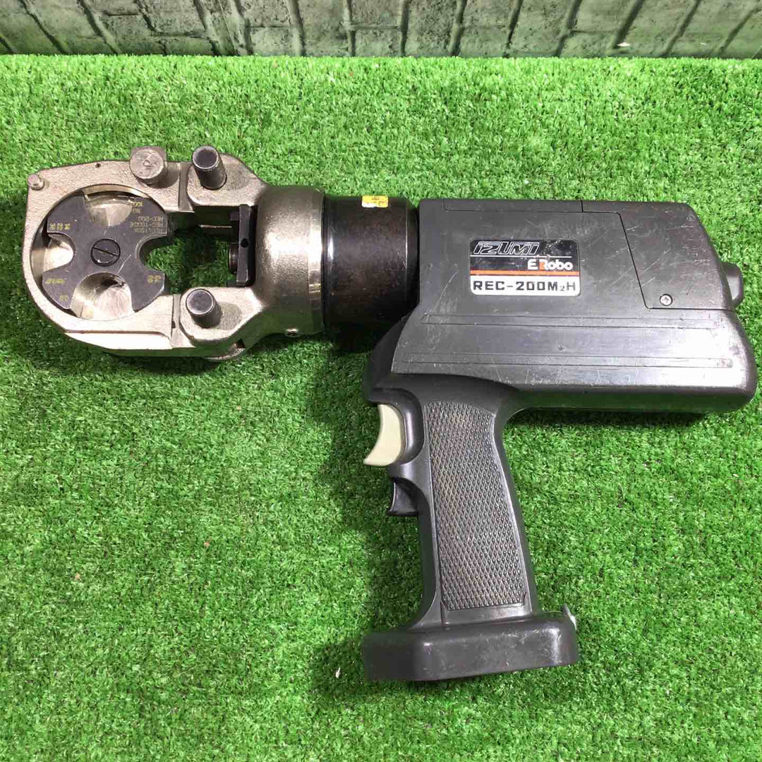 ◇泉精器(IZUMI) コードレス油圧式圧着工具 REC-200M2H【川口店】