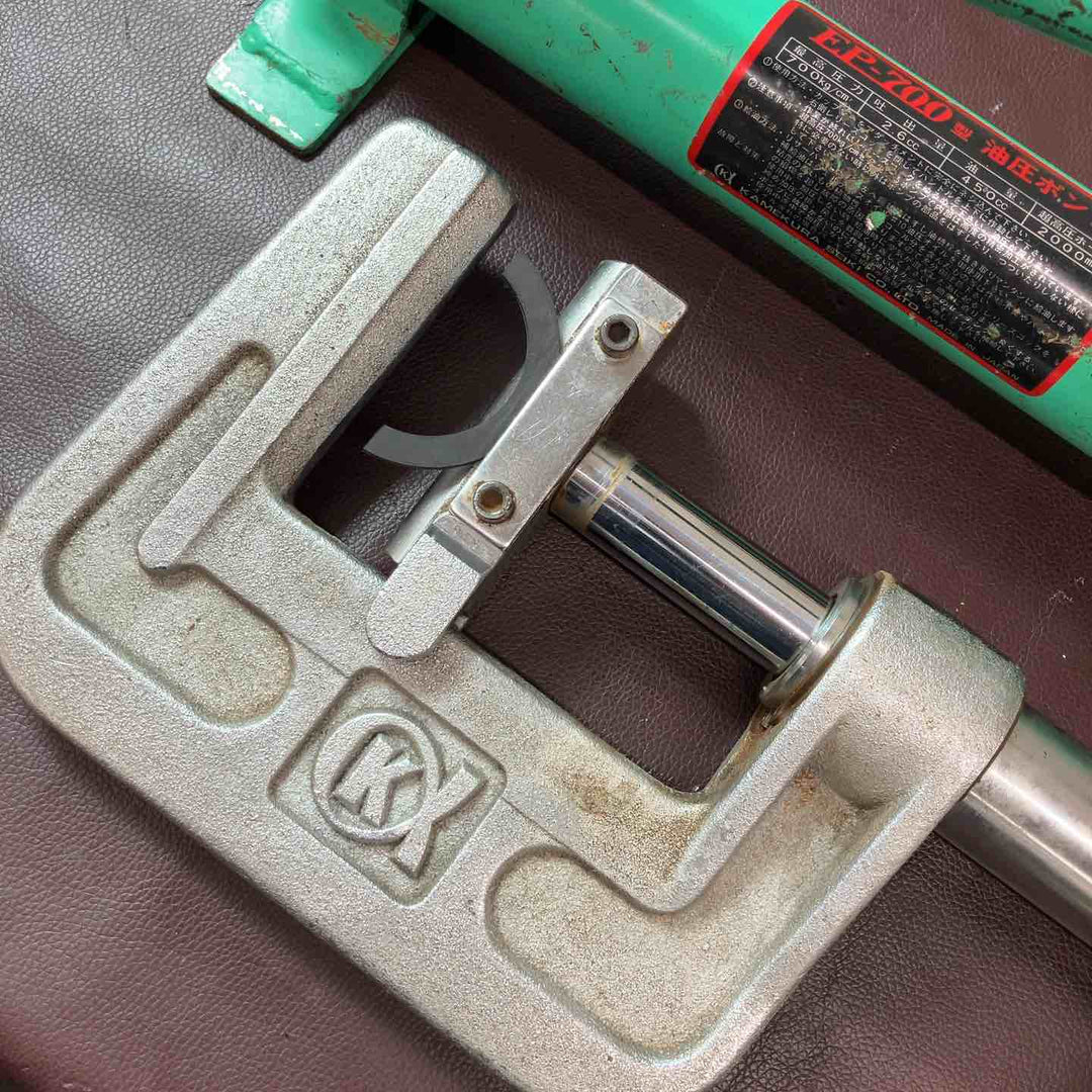 【中古品】◇亀倉精機 手動油圧式パイプ断水機 EP-700・P-50付【東大和店】