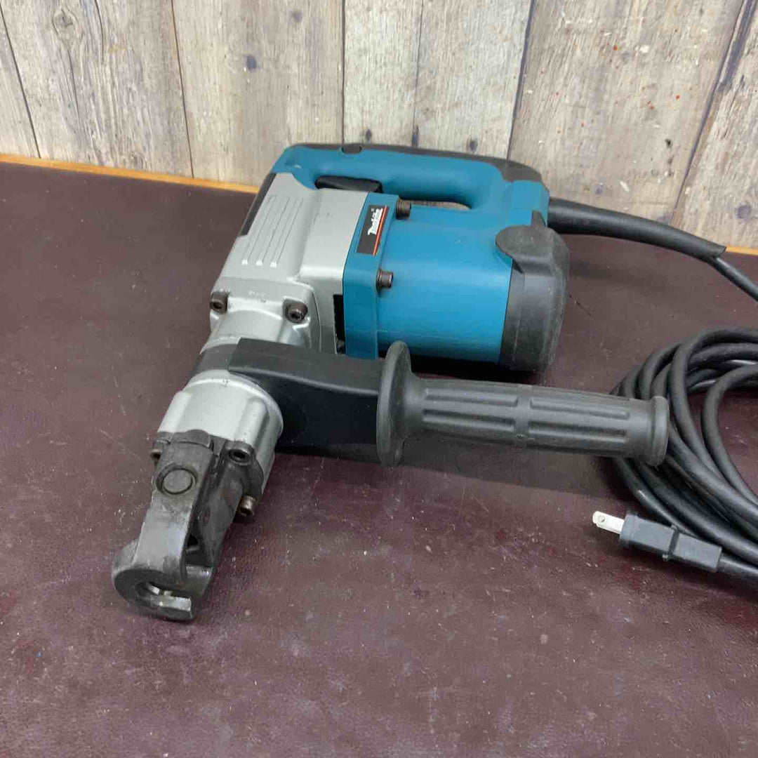 【中古品】マキタ(makita) 電動ハンマ HM0830【東大和店】