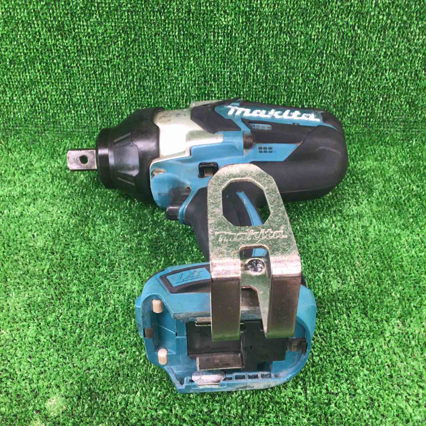☆マキタ(makita) コードレスインパクトレンチ TW1001DZ【川崎店