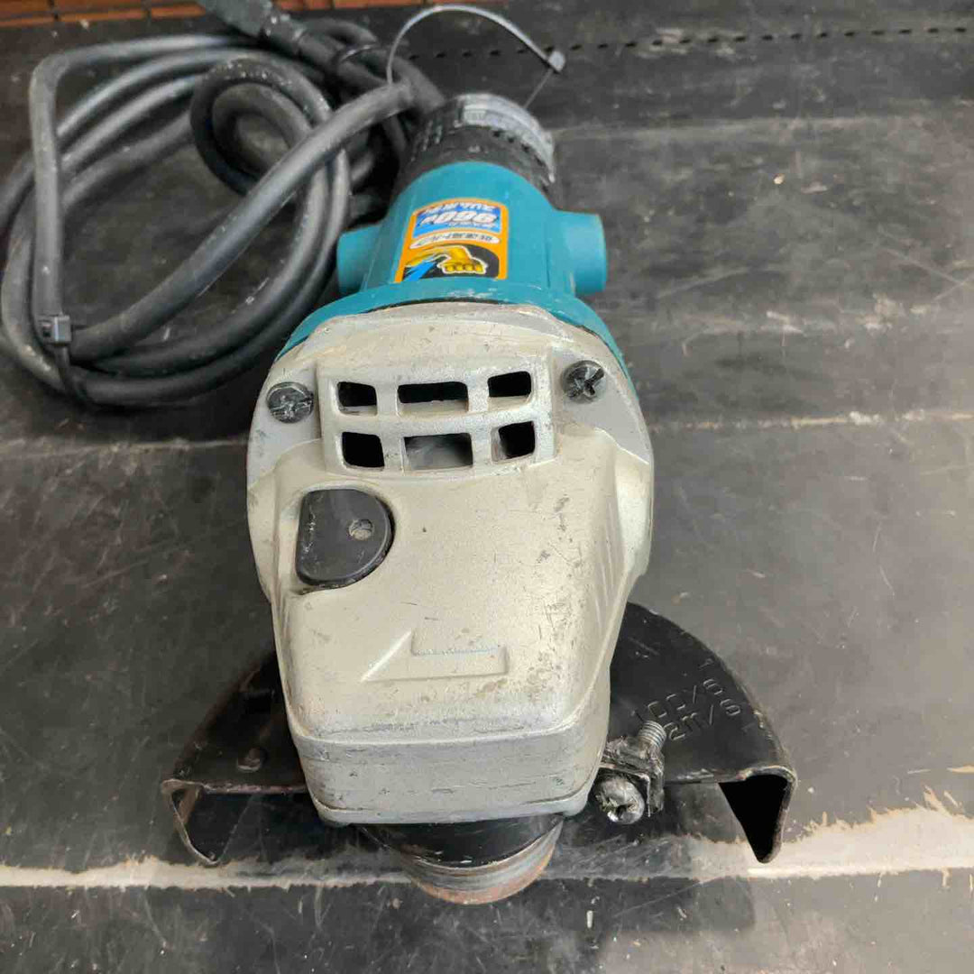 ☆マキタ(makita) 100mmディスクグラインダ 9533BL【草加店】