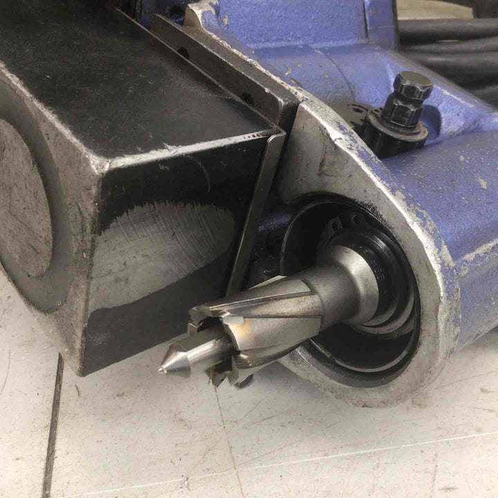 【中古品】 日東工器 磁気ボール盤 LO-3000A(アトラエース) 【鴻巣店】