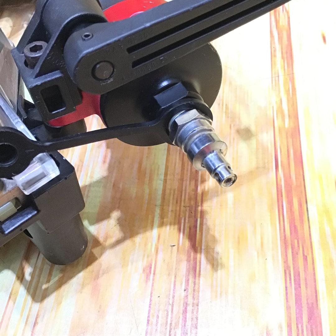 【中古】マキタ(makita) 高圧エア釘打ち機 AN534HM【草加店】