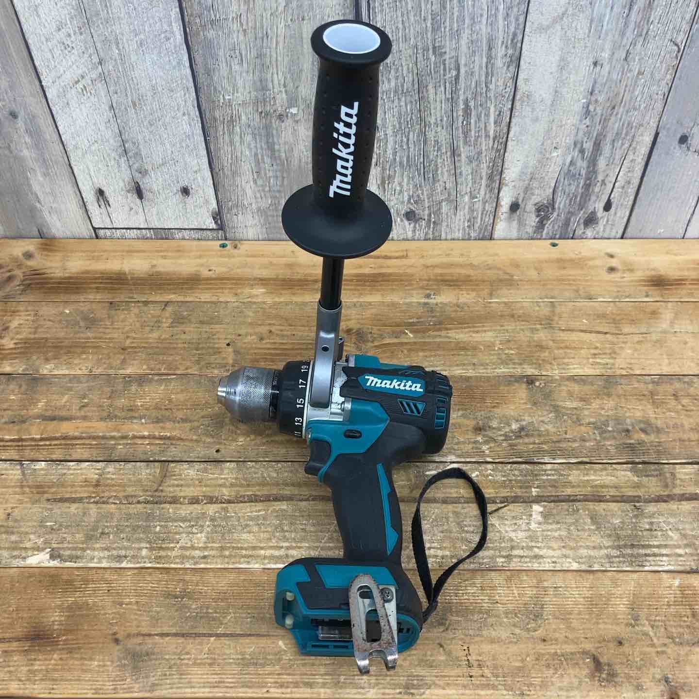 中古品】 ☆マキタ(makita) コードレスドリルドライバー DF486DZ