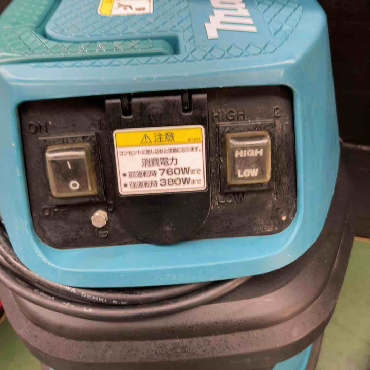 ☆マキタ(makita) 集じん機 471(P)　乾湿両用【戸田店】