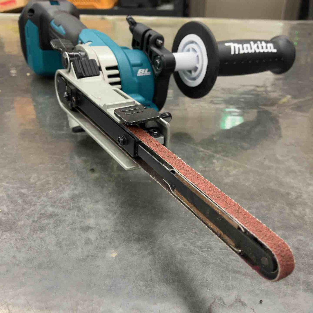 ★マキタ(makita) コードレスベルトサンダ BS180DZ【戸田店】