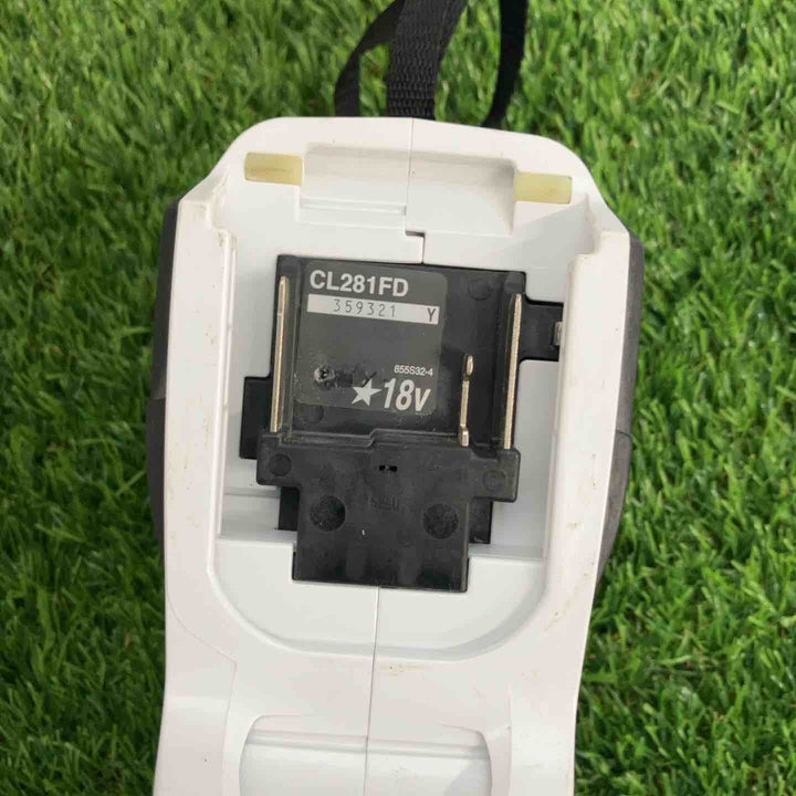 ◇マキタ(makita)18V コードレスクリーナー CL281FDZCW 本体のみ【戸田店】