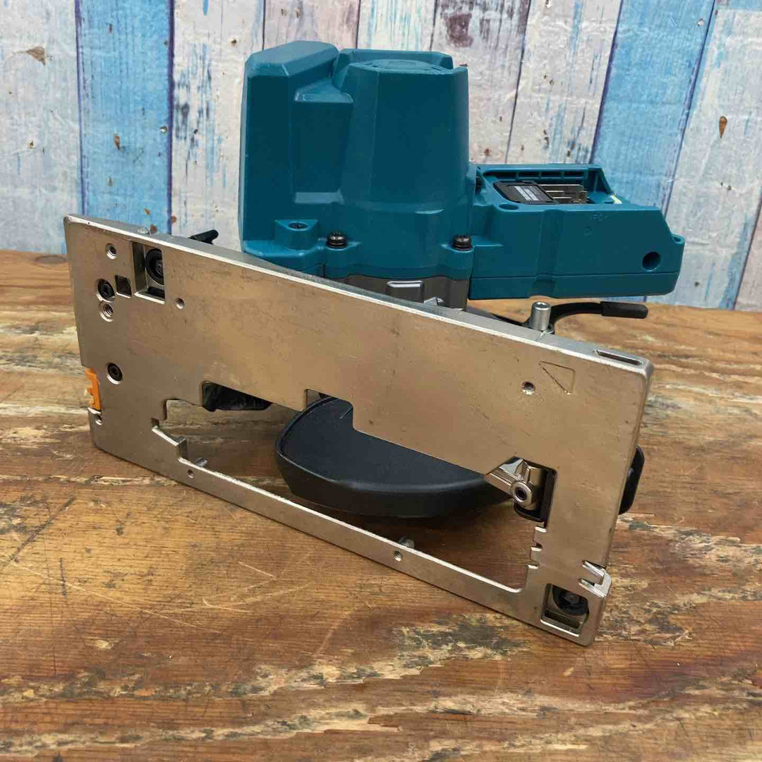 ★マキタ(makita) コードレス丸のこ HS001GZ【柏店】