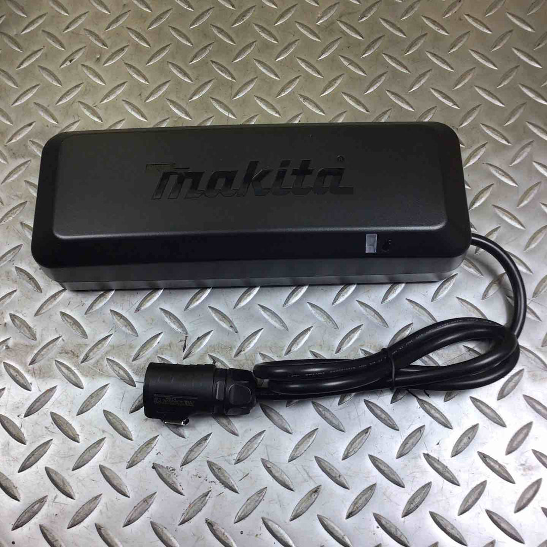 マキタ(makita) 多口充電器 BCC01 A-78346【川崎店】