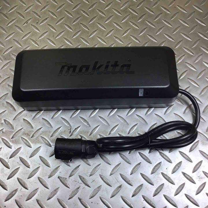 マキタ(makita) 多口充電器 BCC01 A-78346【川崎店】