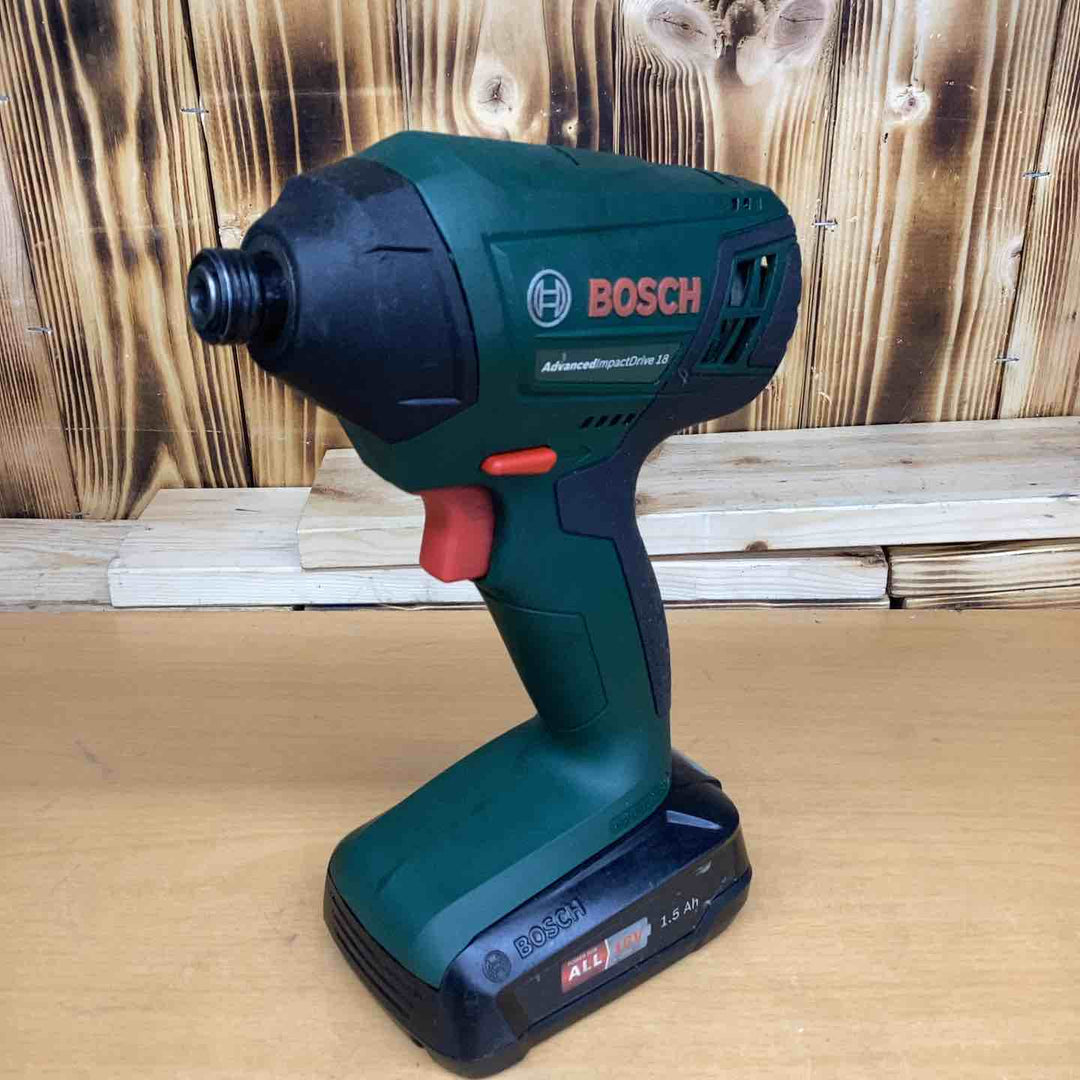 ◇BOSCH　コードレスインパクトドライバー　IPD218J【越谷店】