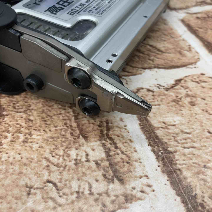 ★ハイコーキ(HIKOKI ※旧:日立工機) 高圧ピンネイラ NP55HM【所沢店】