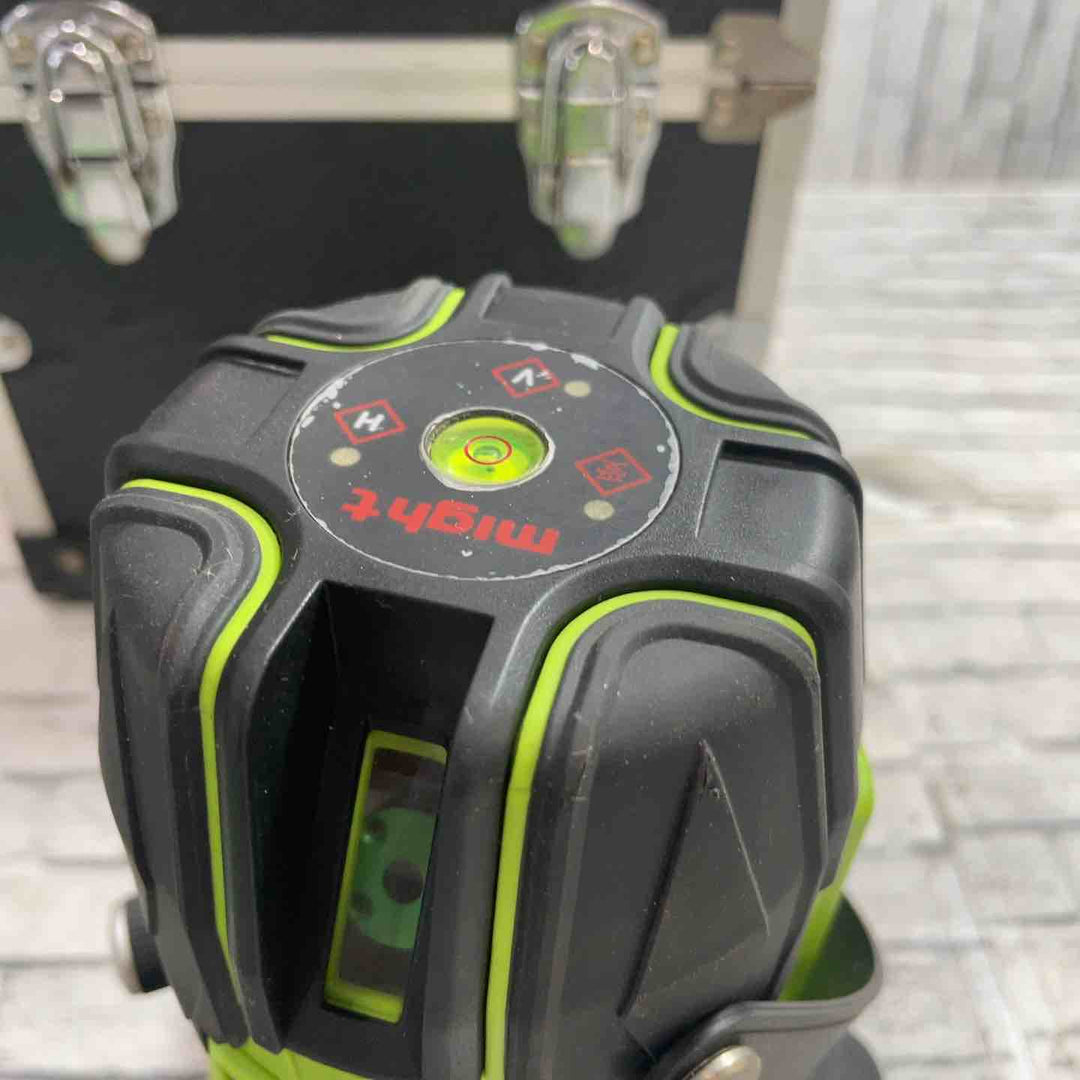 ◇マイト工業 グリーンレーザー墨出し器 MLA-11FGP【川口店】