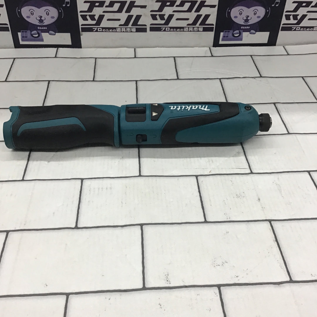 ☆マキタ(makita) コードレスペンインパクトドライバ TD021DSHSP【所沢店】