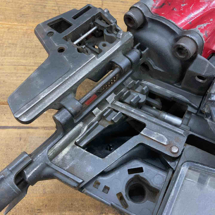 ★マキタ(makita) 高圧エア釘打ち機 AN900HX【所沢店】