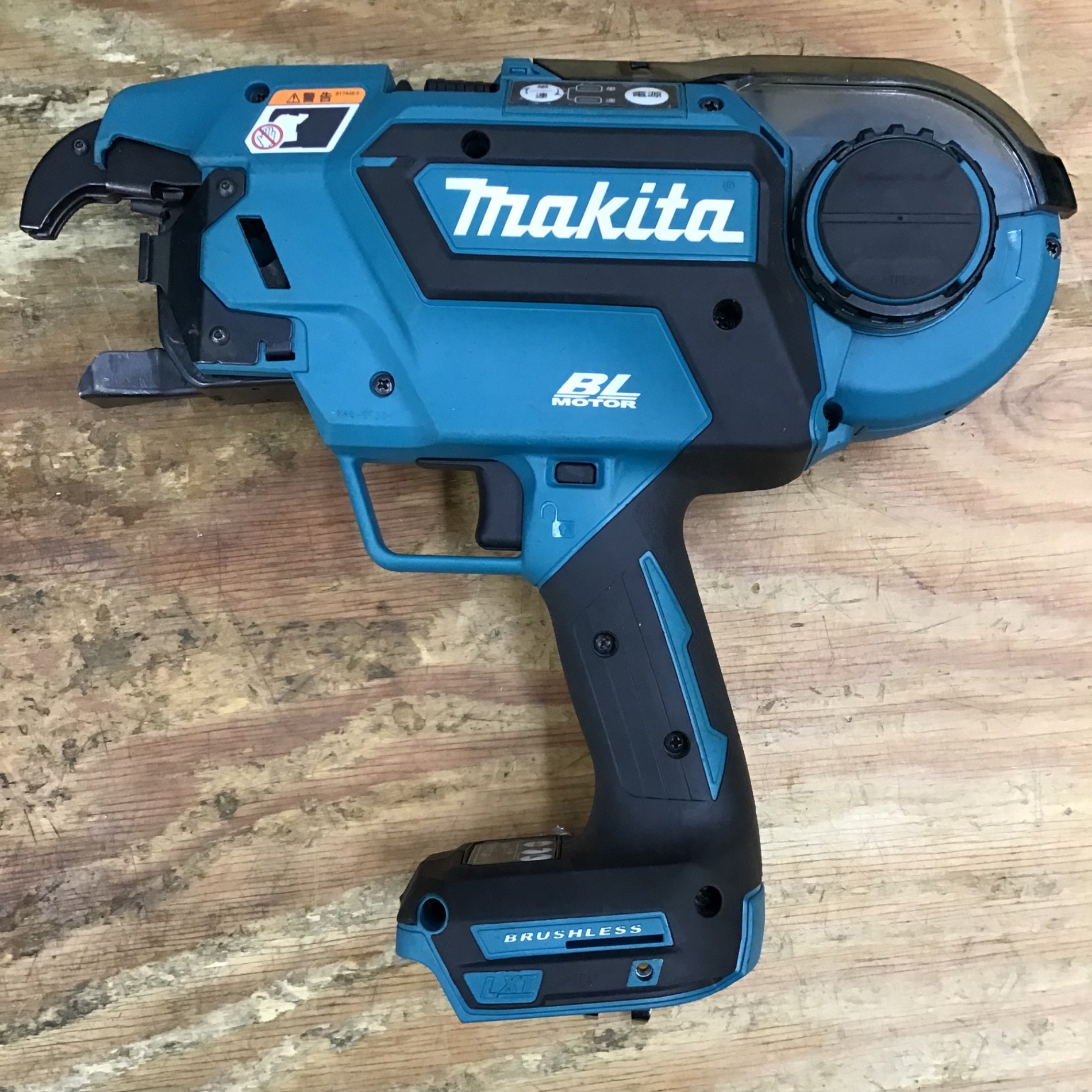 ☆マキタ(makita) コードレス鉄筋結束機 リバータイア TR180DRGX【柏店