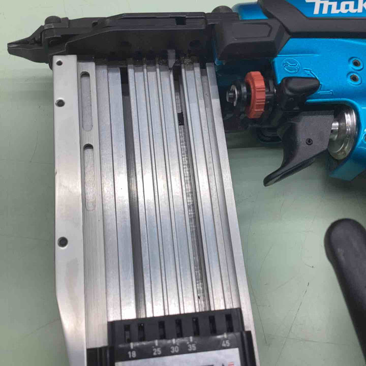 ★マキタ(makita) 高圧ピンネイラ AF502HPM【越谷店】