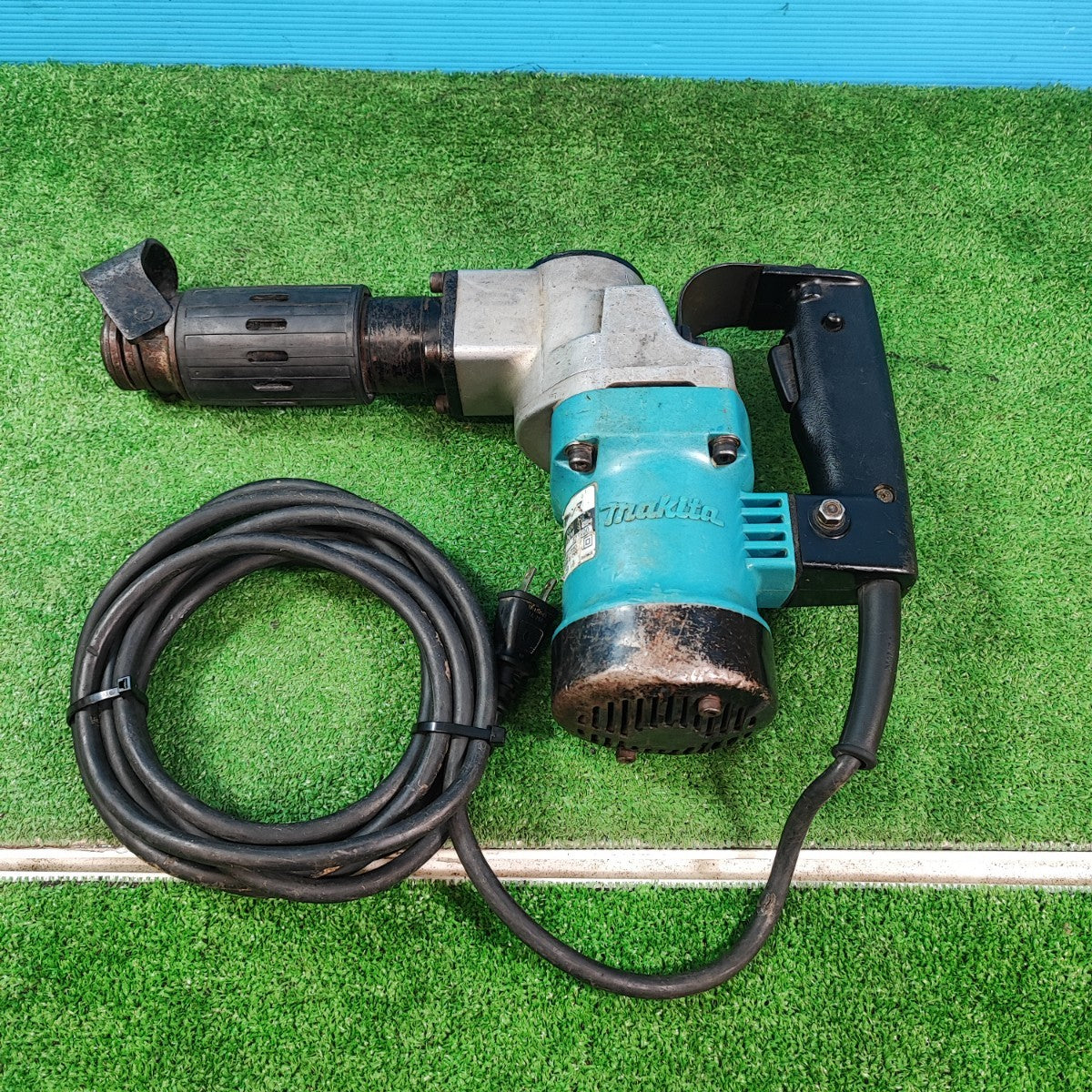 ☆マキタ(makita) 電動ハンマ HM0810【岩槻店】 – アクトツール