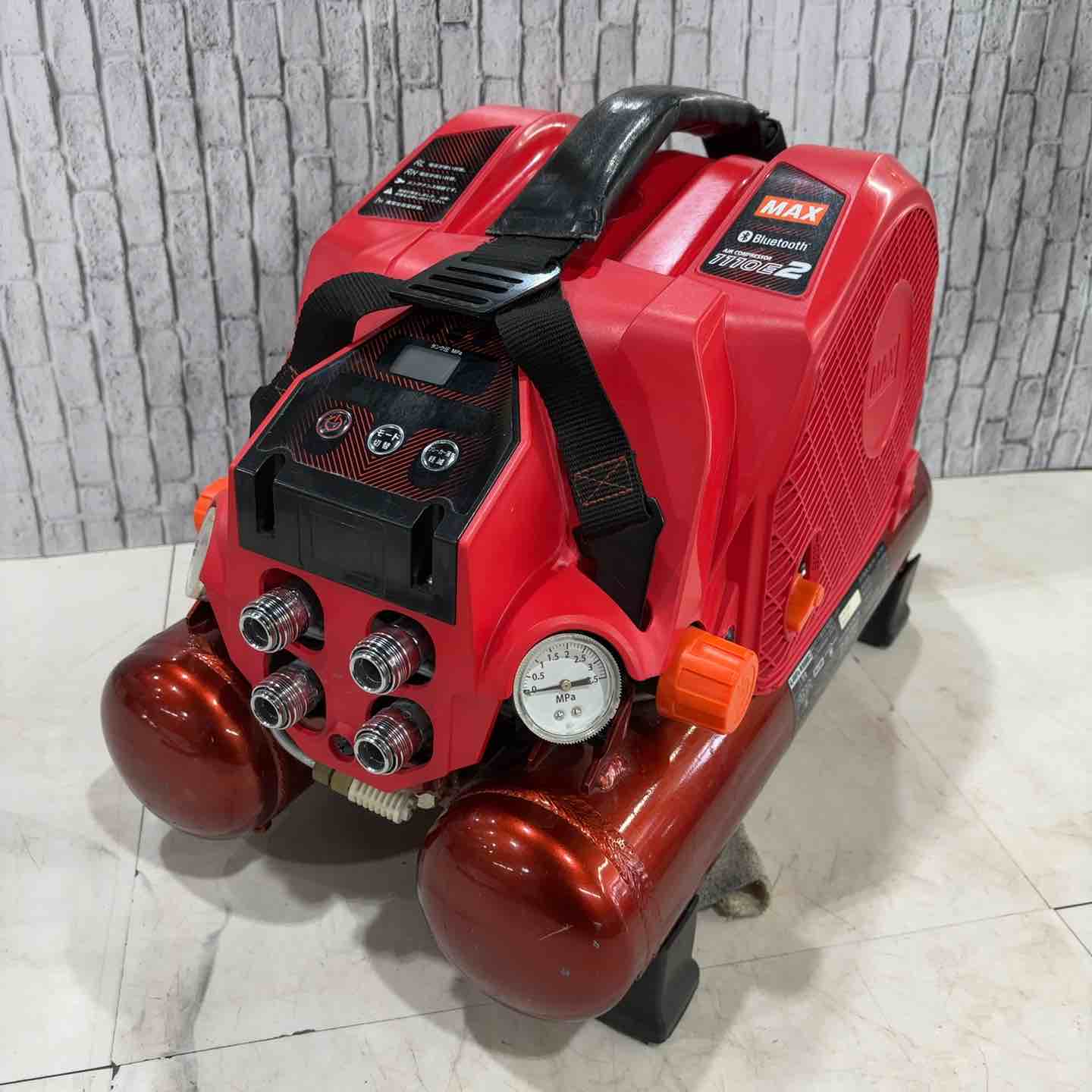 ☆マックス(MAX) エアコンプレッサー AK-HH1110E2【川口店】 – アクト