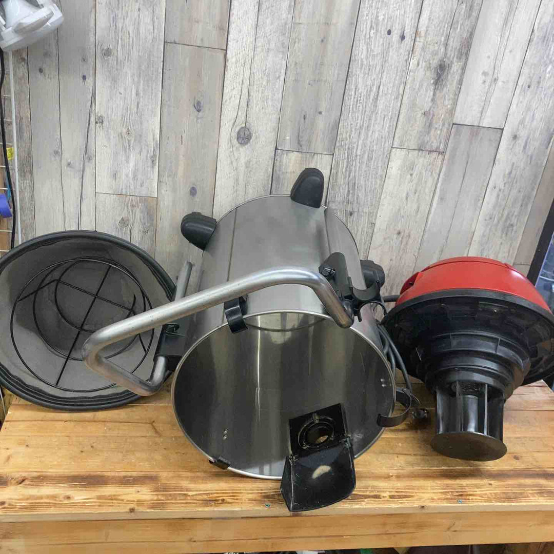 【中古品/店頭受取り限定】マキタ(makita) 防音タイプ 集じん機 404X 乾湿両用【東大和店】