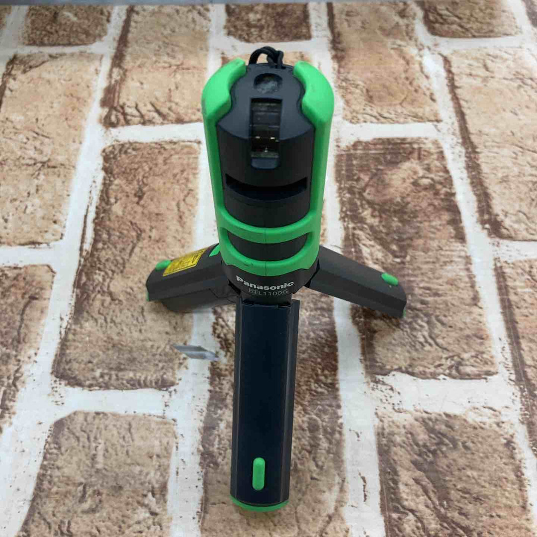 ◇パナソニック(Panasonic) レーザー墨出し器 墨出し名人 十字・地墨 BTL1100G【所沢店】