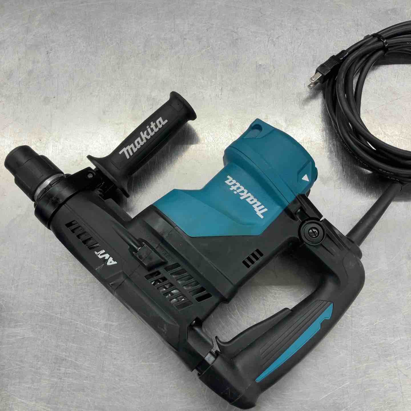 ★マキタ(makita) ハンマドリル HR3011FC【戸田店】 ☆マキタ(makita) ハンマドリル HR3011FC【戸田店】 – アクトツール