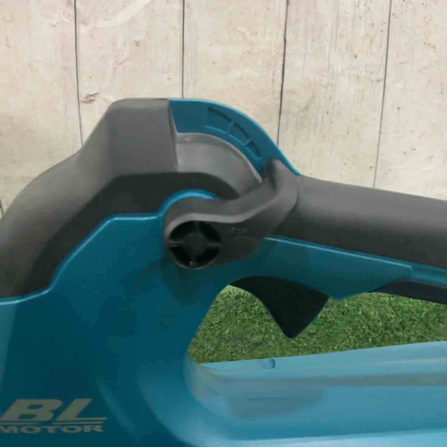 ☆マキタ(makita) コードレスブロワ MUB184DZ 動作確認済【川口店