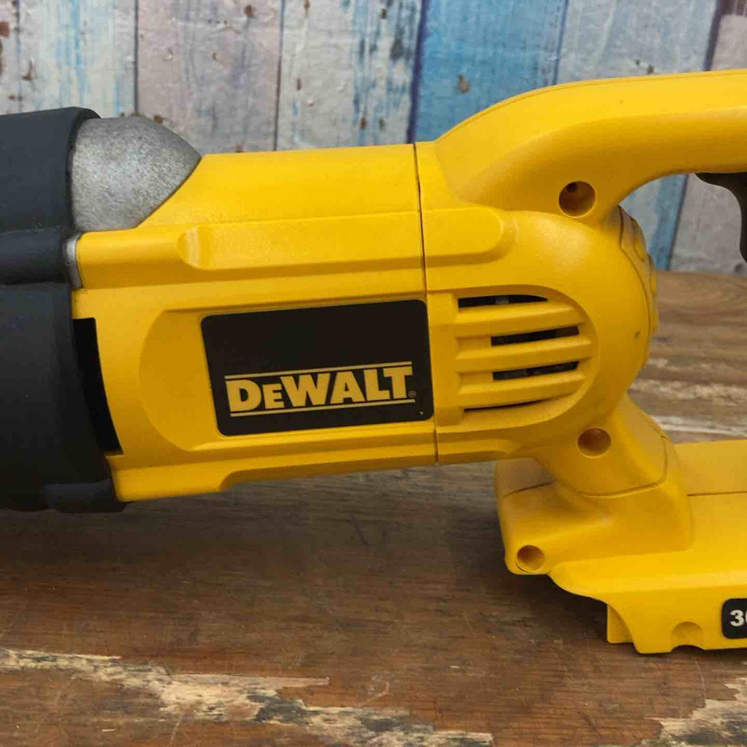 ◇DEWALT コードレスセーバーソー DC305K【柏店】
