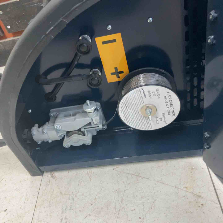 ◇アストロプロダクツ 半自動溶接機 MIG-130-A AP050261【鴻巣店】