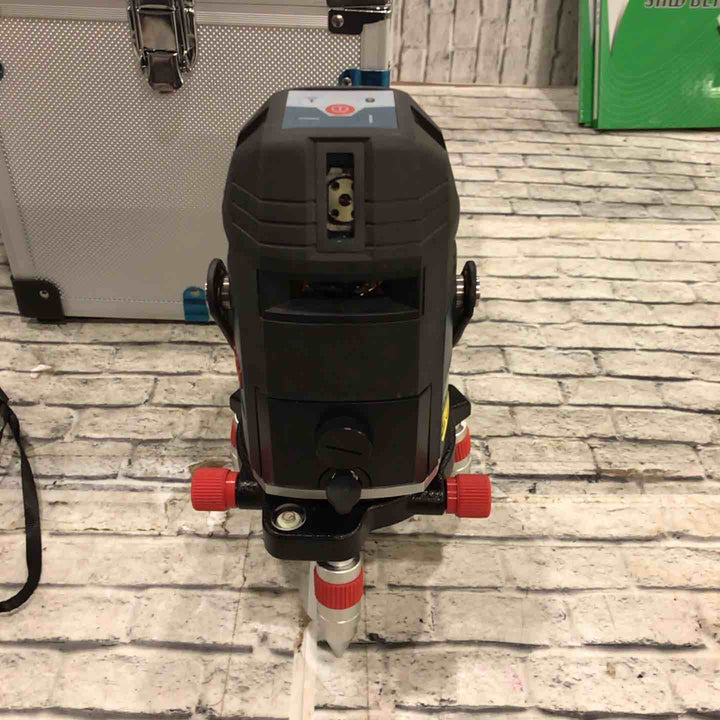 ◇ボッシュ(BOSCH)  電子整準方式・ レーザー墨出し器 GLL5-40ELR【川口店】