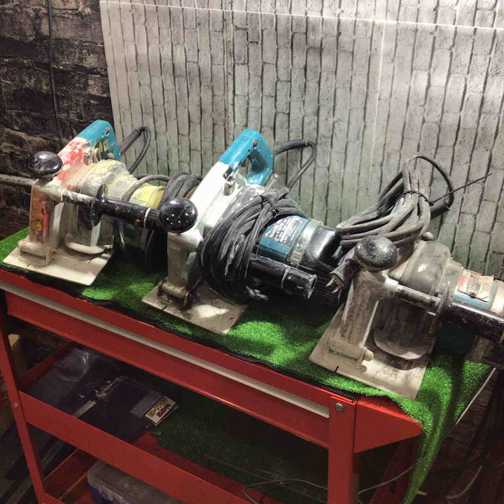 【ジャンク品】◇マキタ(makita) 180mm カッタ 給水装置仕様 4107R 保証なし【川口店】