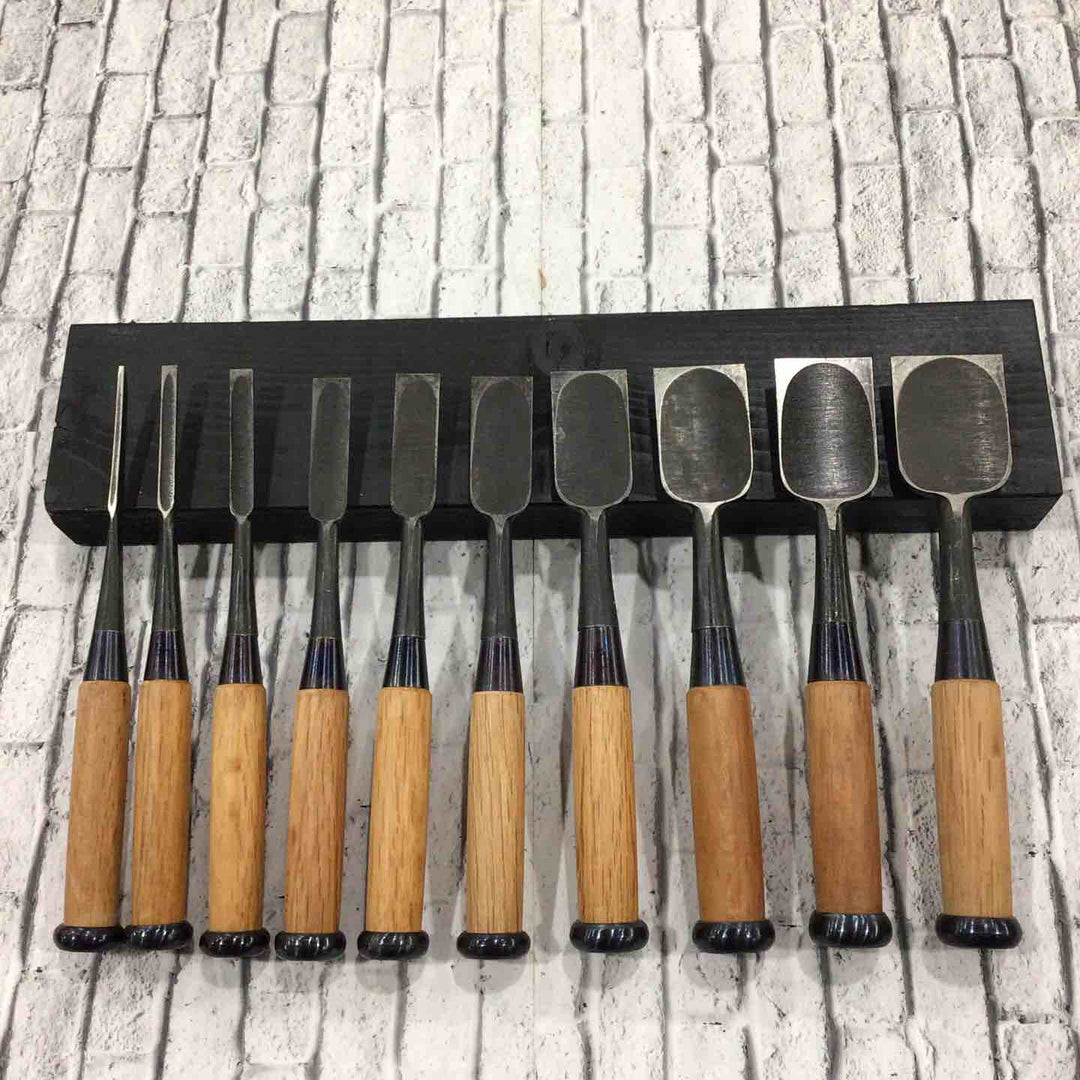 左次弘 追入鑿 10本組 赤樫柄 面取加工 【川口店】
