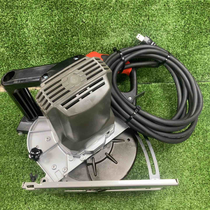 ◇新ダイワ(Shindaiwa) 180mm 防塵カッター B18N2-F (B18NⅡ) チップソーカッター【川崎店】