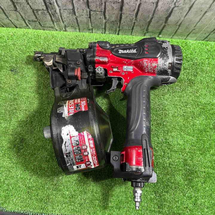 ★マキタ(makita) 高圧エア釘打ち機 AN531H【川口店】