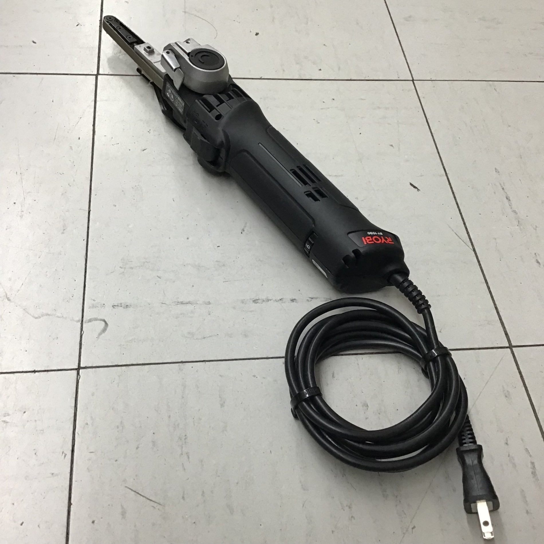 中古品】 リョービ/RYOBI ベルトサンダー BY-1030 【鴻巣店】 – アクト