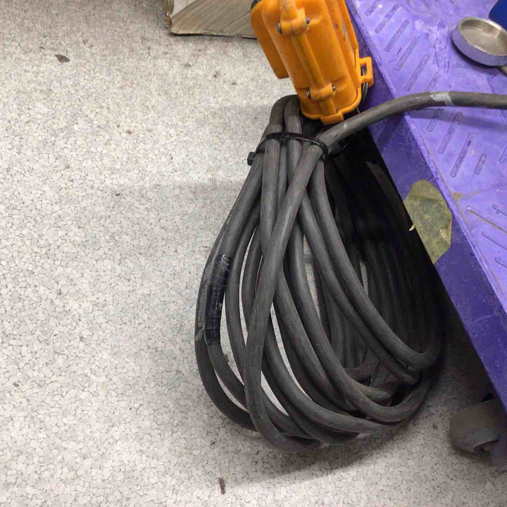 【店頭受取り限定】富士製作所 SX203 100V シルバーウインチ 電動ウインチ 最大荷重300kg【八潮店】