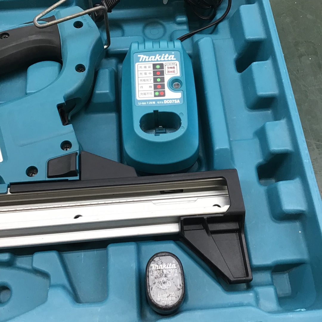 【中古美品】 マキタ/makita コードレスコンクリート用ガスピン打ち機・GN420C 【鴻巣店】