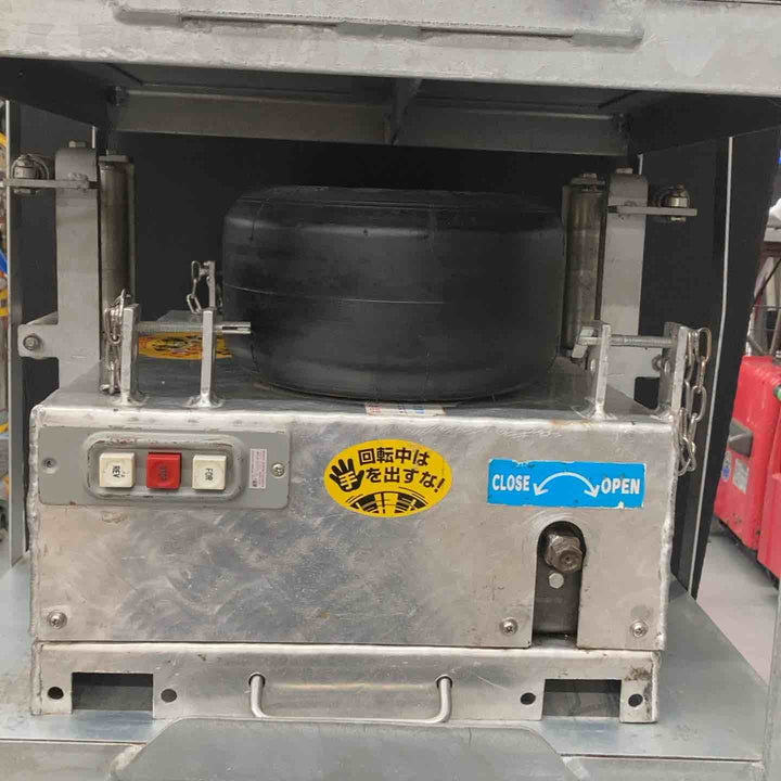 【店頭受取り限定】▼メーカー不明200V ケーブル中間送り機 TK-20003台セット+インバーター制御盤+コントローラー 通電のみ確認【戸田店】