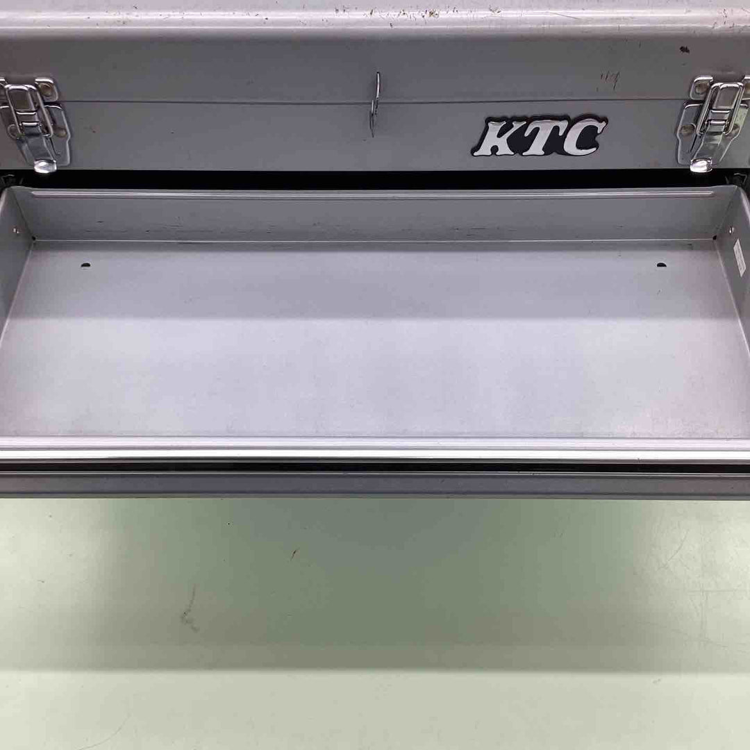 ◇KTC(ケーテーシー) チェスト (3段3引出し) メタリックシルバー SKX0213S【越谷店】